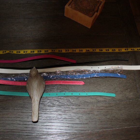 womens skinny faux leather dress belts lot of 6 - Picture 4 of 4